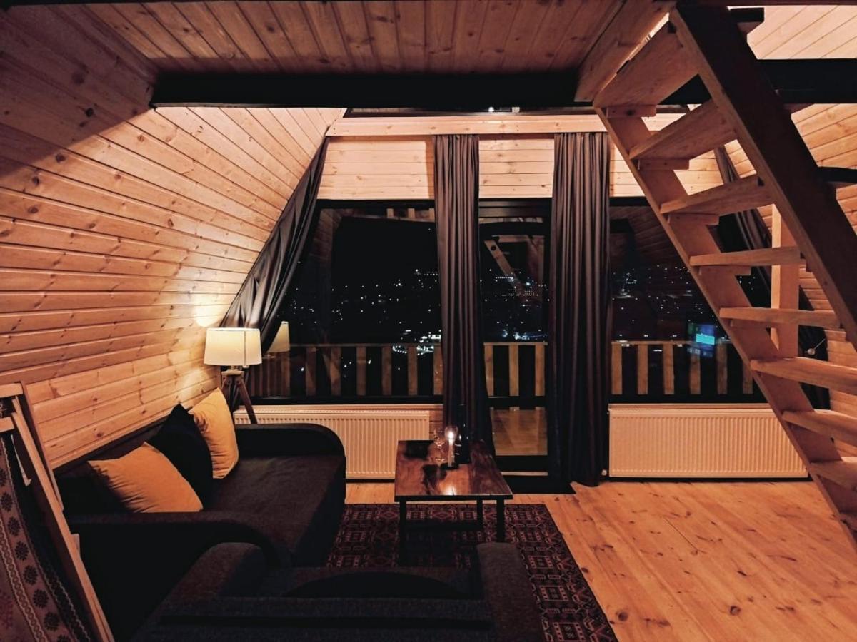 Villa Little Wood House Gergeti Kazbegi Exterior foto